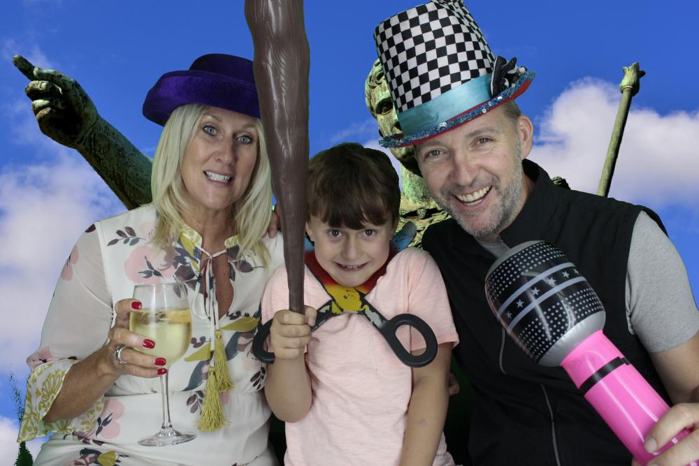 Leavers BBQ | View more photos from the event at gallery.myphotoboothexperience.co.uk/u/MyPhotoBoothExperienceLtd/Leavers-BBQ